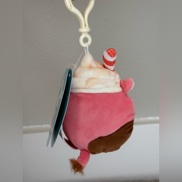 Squishmallow 3.5” Clip Rishi The Cow Milkshake NWT The Crossover Squad - Picture 2 of 2